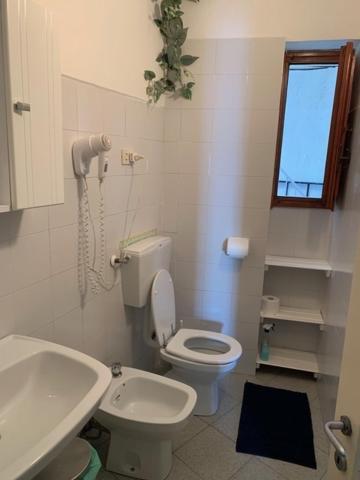 La Marina Tower Apartment With Private Sea View Terrace Vernazza Esterno foto